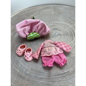 Vintage Kenner Strawberry Shortcake Raspberry Tart Doll Dress Hat and Shoes